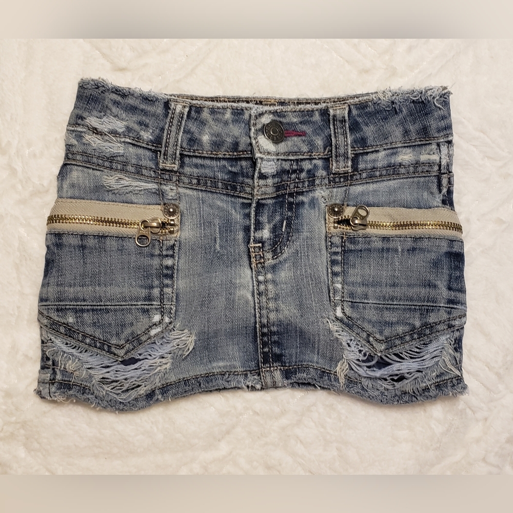 Guess Super Destroyed Denim Mini Skort